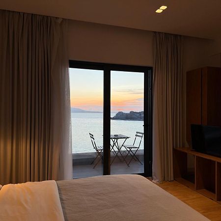 Kanes Bohemian Boutique Hotel Sarandë Exteriör bild