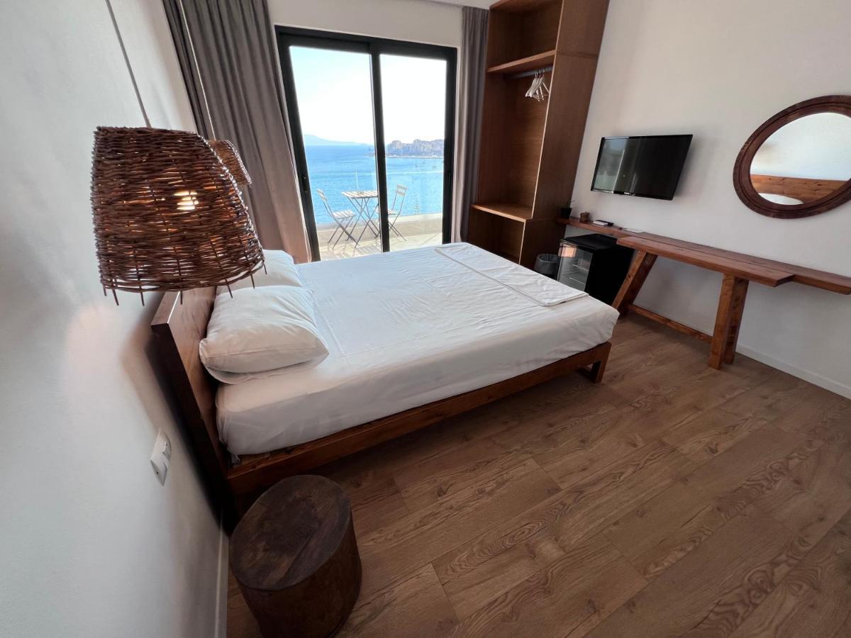 Kanes Bohemian Boutique Hotel Sarandë Exteriör bild