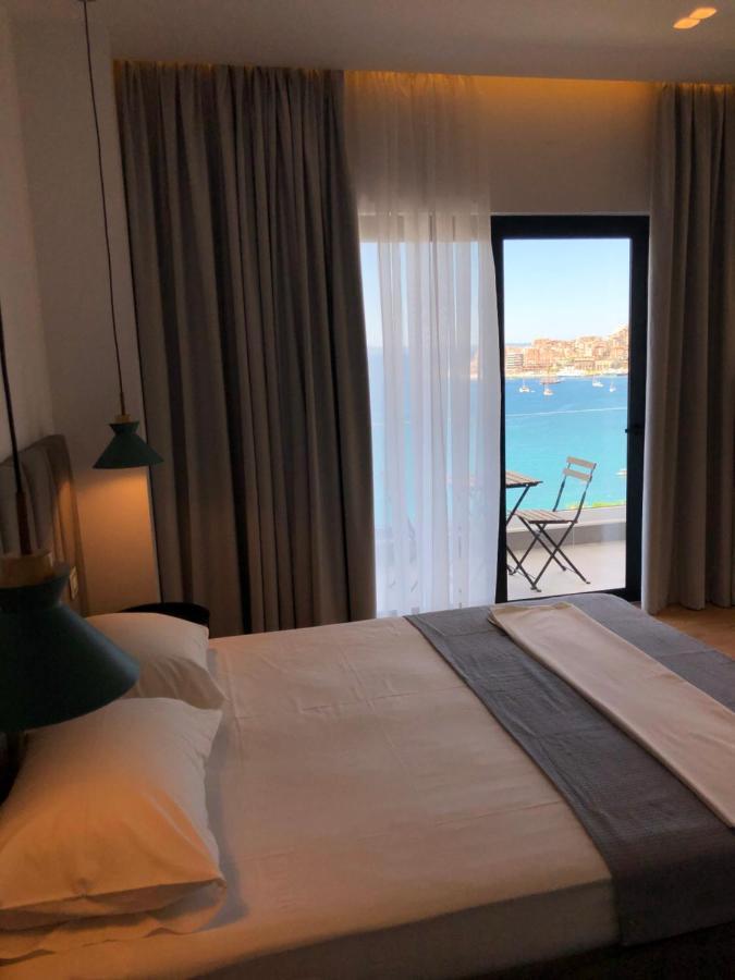 Kanes Bohemian Boutique Hotel Sarandë Exteriör bild